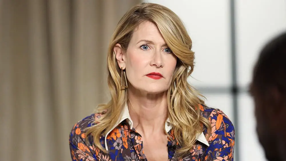 laura-dern-aoa.jpg