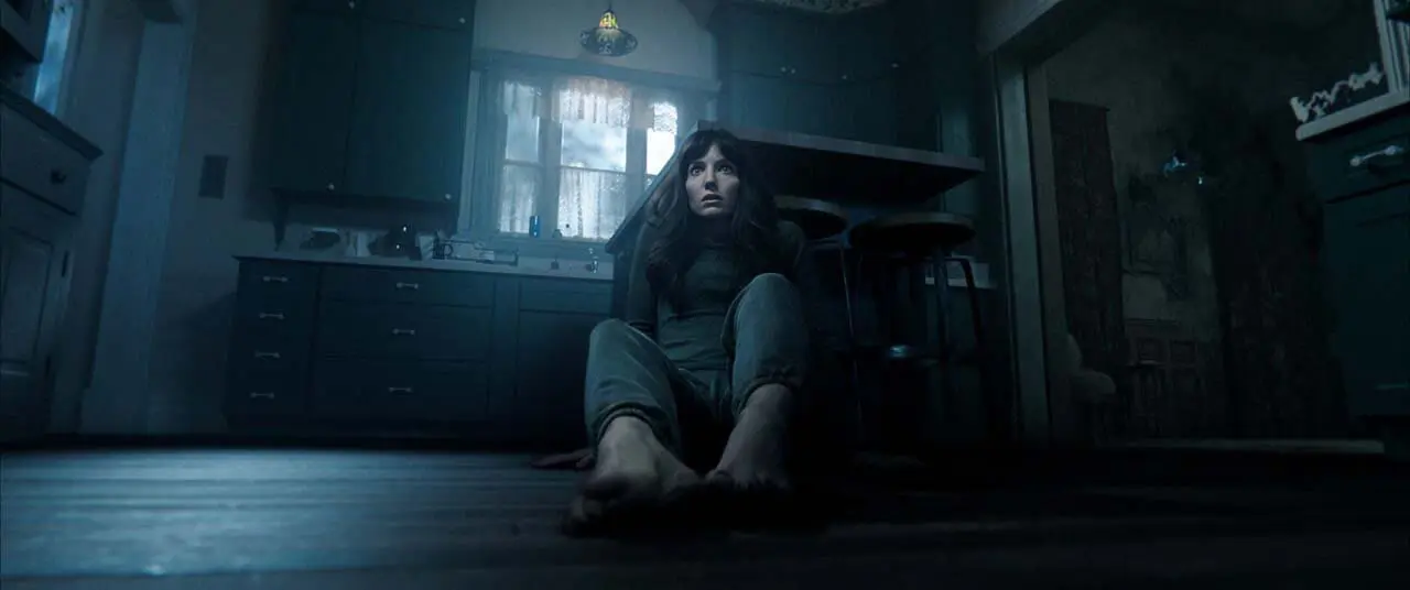  Copyright: © 2021 Warner Bros. Entertainment Inc. All Rights Reserved.  Photo Credit: Courtesy Warner Bros. Pictures  Caption: ANNABELLE WALLIS as Madison in New Line Cinema, Starlight Media Inc. and My Entertainment Inc.’s original horror thriller 