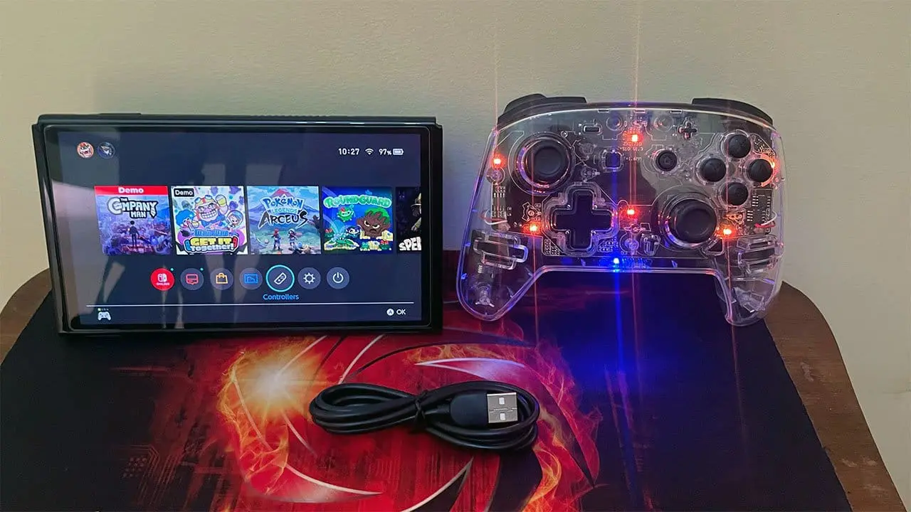 NYXI Transparent Pro Controller with LED lighting