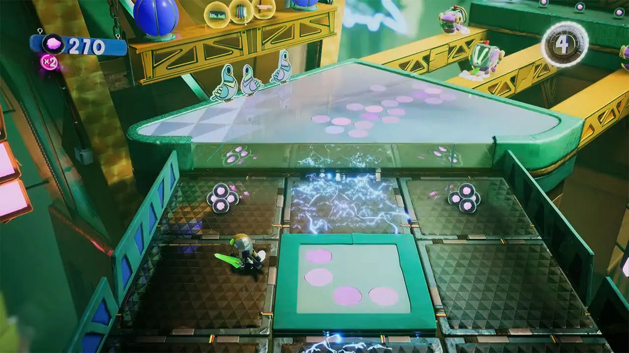 Cardboard pigeons in Sackboy: A Big Adventure