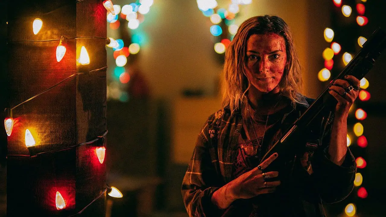 Riley Dandy as Tori in Christmas Bloody Christmas
