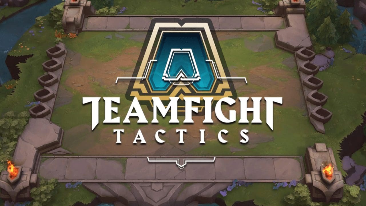 Teamfight Tactics board with Little Legend avatar