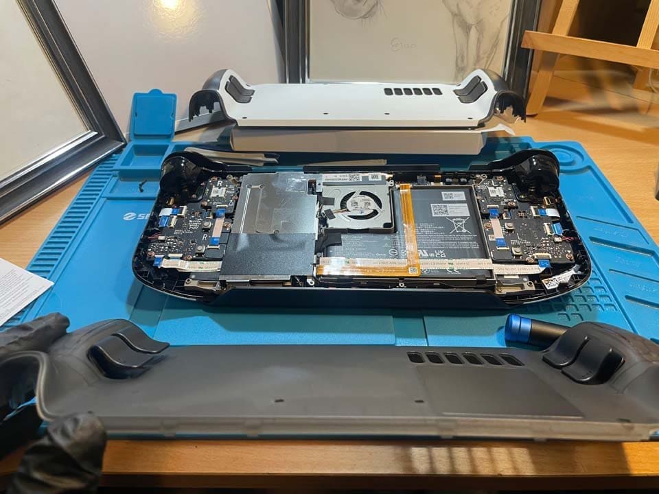 Dock rear ports view