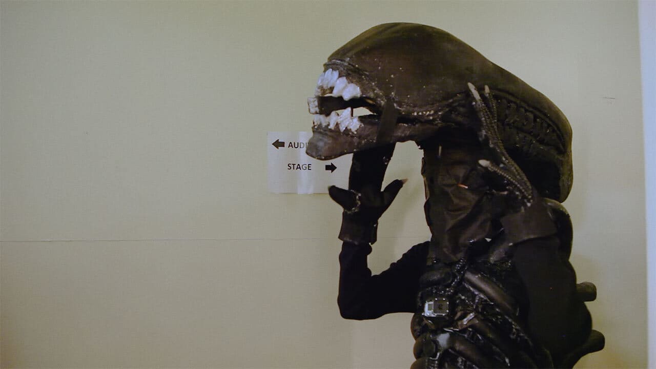 Alien on Stage review header
