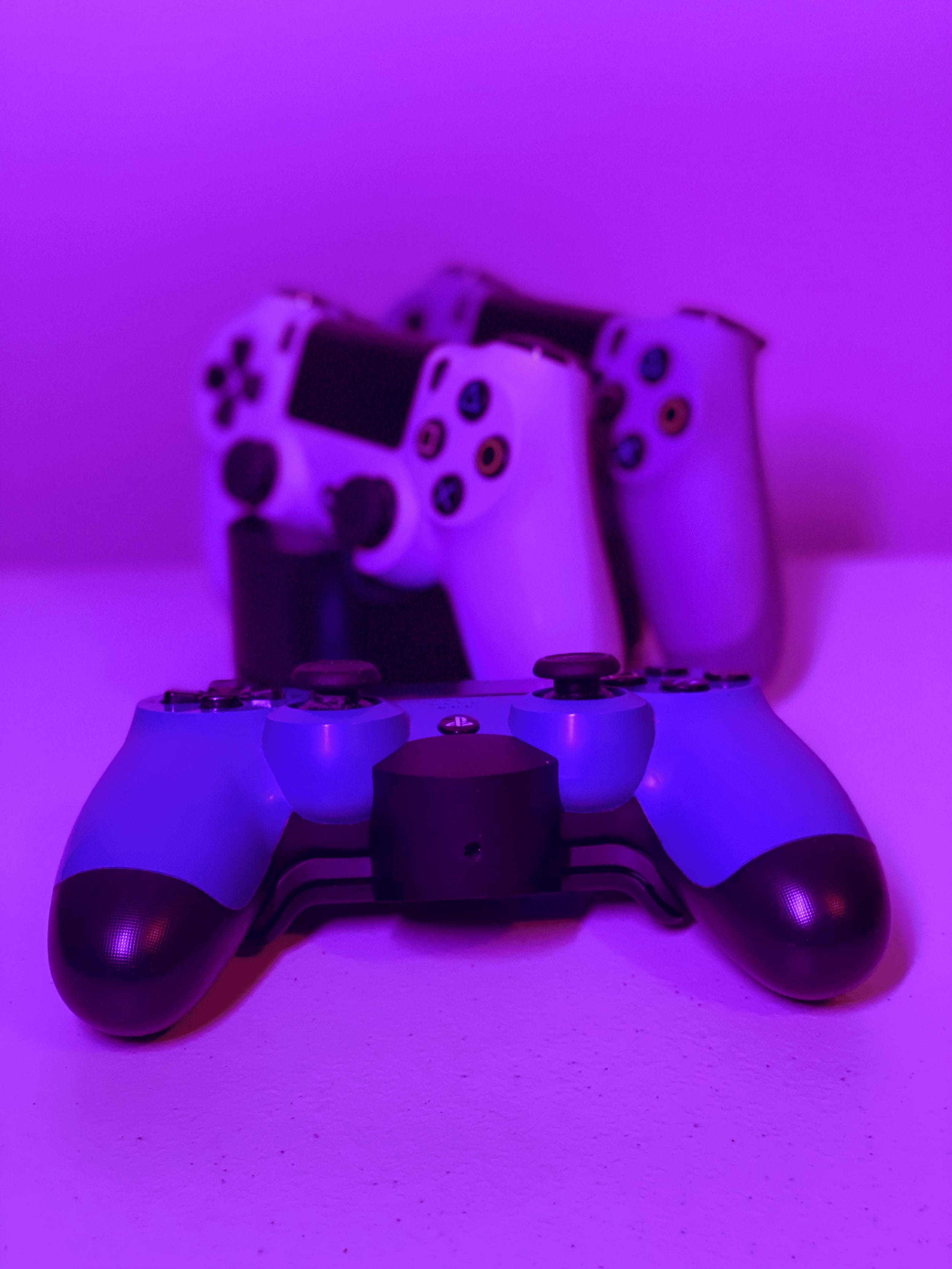 DualShock 4 Back Button Attachment — product photo (angled view)