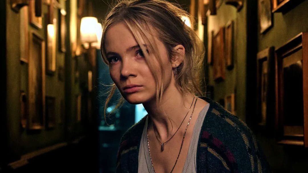 Baghead (2023) Review – Intriguing premise is let down by overexplaining